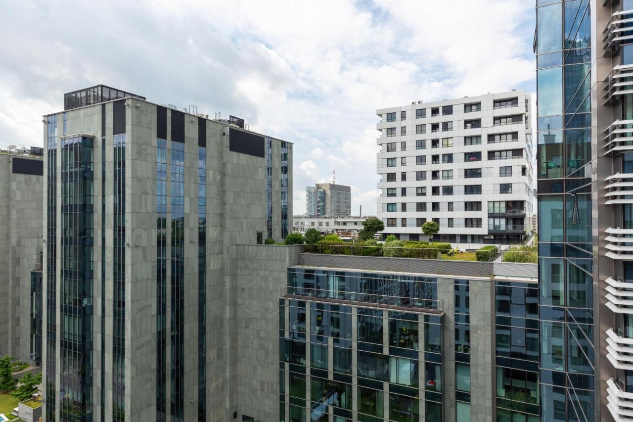 City Center Apartments Grzybowska With Parking By Noclegi Renters Warszawa Exteriör bild